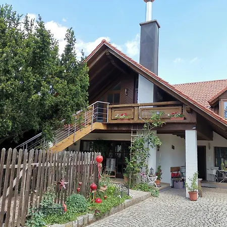Studio Und Apartment Auf Dem Pferdehof Burgpreppach Exterior foto